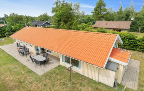 Gorgeous Home In Væggerløse With Sauna Bogø By